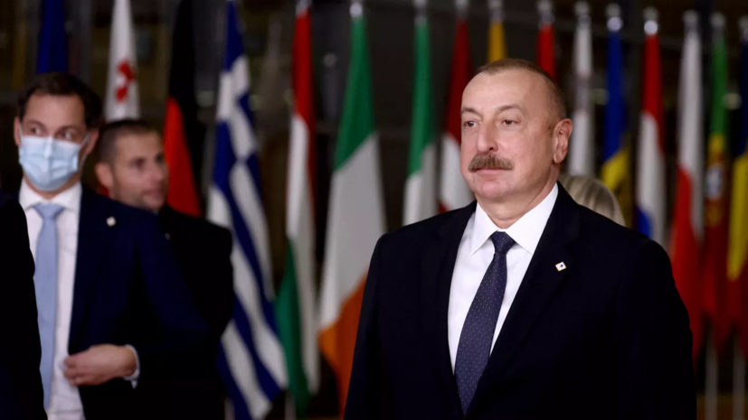 Алиев заявил об отсутствии у Азербайджана табу в рамках сближения с ЕАЭС