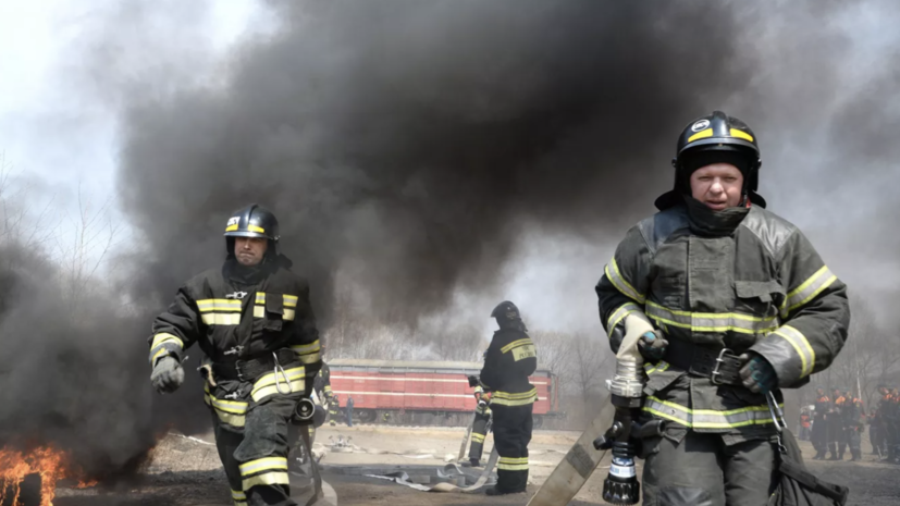 Депутат Нилов разъяснил инициативу уравнять льготы для федеральных и региональных пожарных