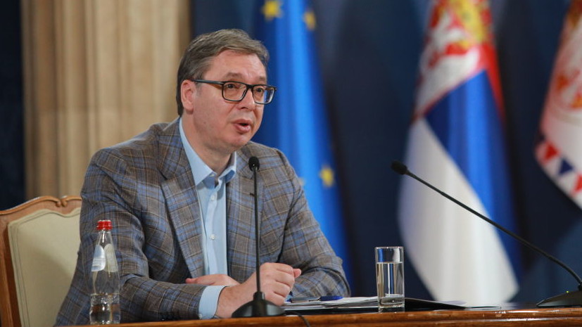 Вучич заявил, что будет стараться сохранять мир и стабильность в регионе