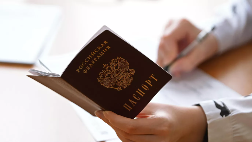 Сальдо заявил, что около 150 тысяч жителей Херсонской области получили паспорта России