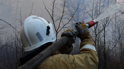 Жителей нескольких населённых пунктов на Урале эвакуируют из-за пожаров