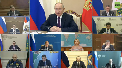 Путин проводит совещание с членами правительства на тему доступности товаров в новых регионах РФ