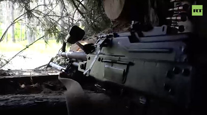 Военкор RT Андрица показал скрытую позицию ВС России на участке боёв в Кременной
