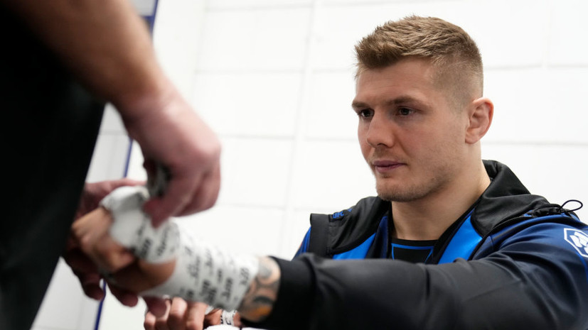 Боец UFC Веттори назвал президента США Байдена «умирающей марионеткой»