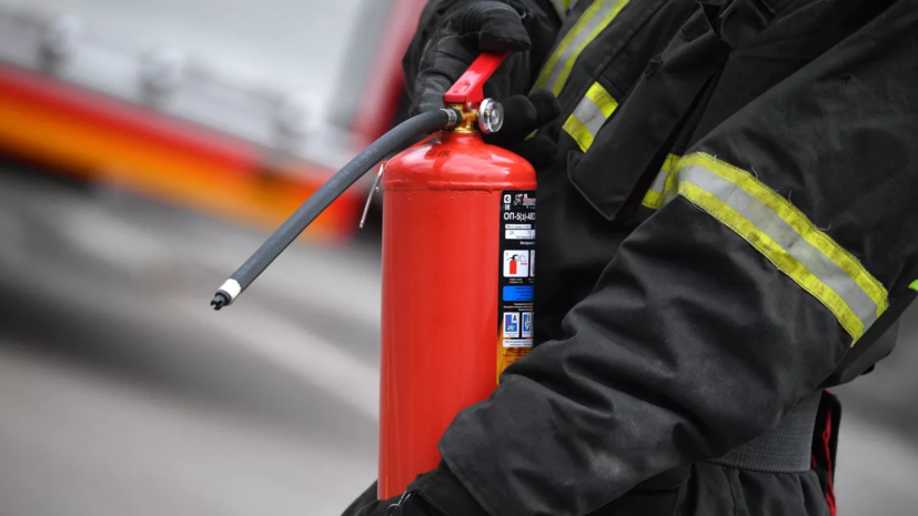 ТАСС: один человек пострадал при пожаре на территории завода «Красный Октябрь» в Москве