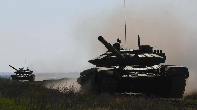 В Белоруссию прибывает личный состав и техника общевойсковых и танковых соединений России