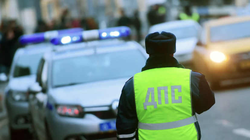 В Санкт-Петербурге произошло ДТП с участием 12 автомобилей