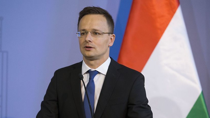 МИД: Венгрия не изменит позицию по кризису на Украине, несмотря на нападки Киева на Орбана