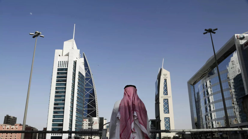 Саудовская Аравия продлевает добровольное сокращение добычи нефти до конца 2024 года