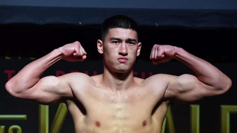 Супруга Бивола объявила о разводе с боксёром