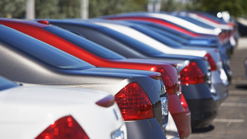 ГК «Автодом»: объём продаж машин в России в 2023 году может приблизиться к 1 млн штук