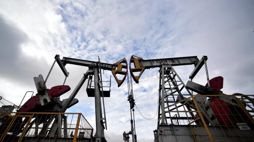 Минэнерго США повысило прогноз цены нефти Brent на 2023 год до $79,54 за баррель