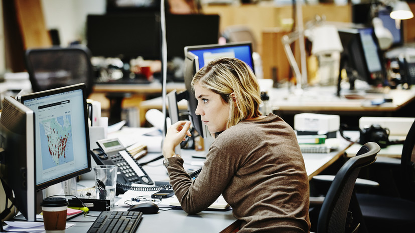 Россияне рассказали, в каком возрасте начали строить карьеру