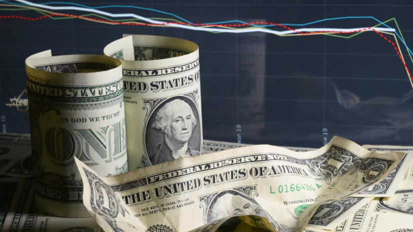 Экономист Беляев спрогнозировал доллар на уровне 81—82 рублей