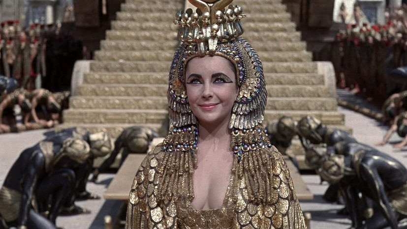 Захватывающая история и масштабные декорации: 60 лет назад вышла биографическая драма «Клеопатра»