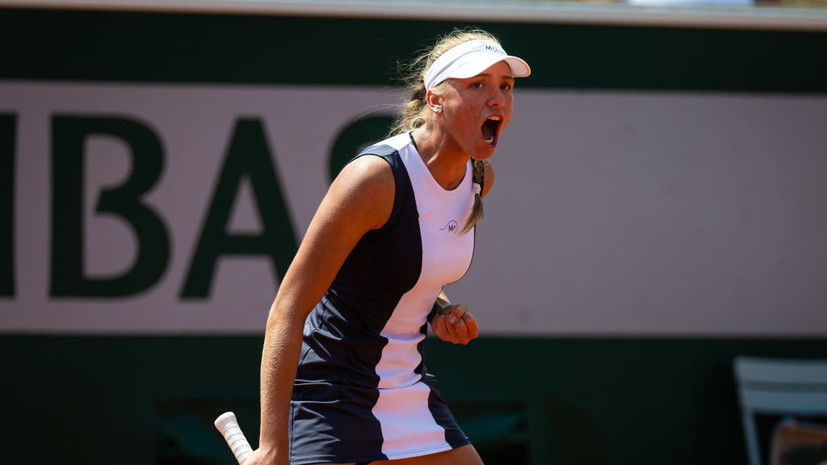 Корнеева проиграла в финале парного турнира на юниорском «Ролан Гаррос»