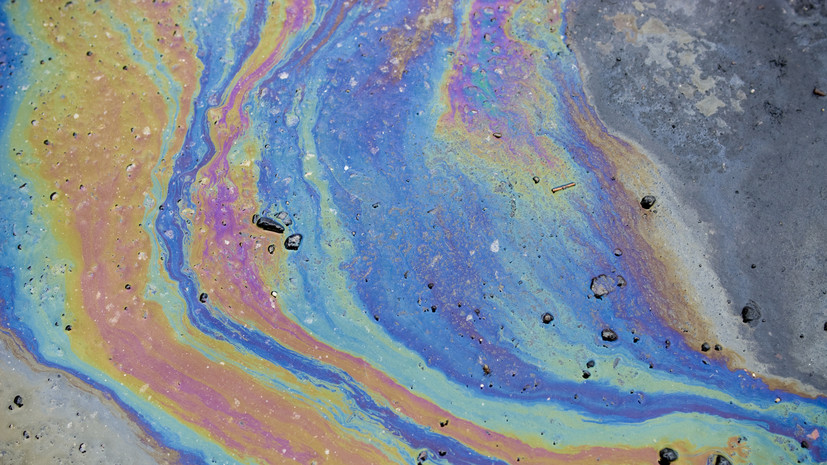 Кобзев: в акваторию Лены после столкновения танкеров могло попасть до 90 т бензина