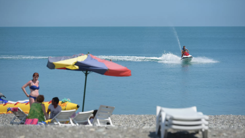 Названы самые популярные заграничные направления для пляжного отдыха в июне