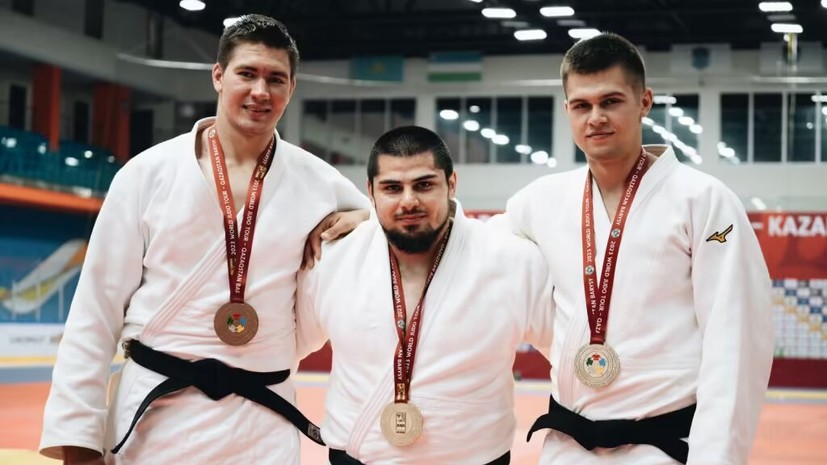 «С каждым разом бороться всё легче»: российские дзюдоисты завоевали пять медалей на отборочном турнире к Играм в Париже