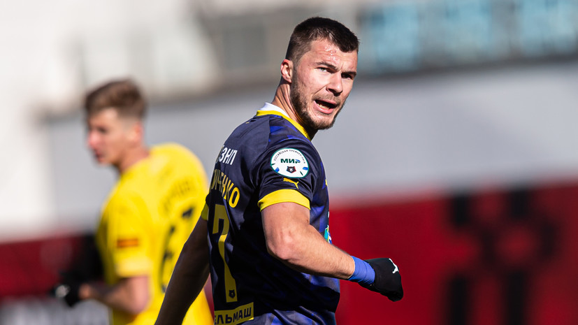 «Чемпионат»: «Локомотив» нацелился на Комличенко