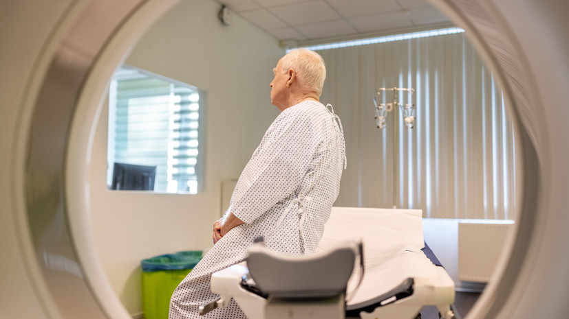 Врач Астраханцев: большая часть онкозаболеваний диагностируется у пациентов старше 65 лет