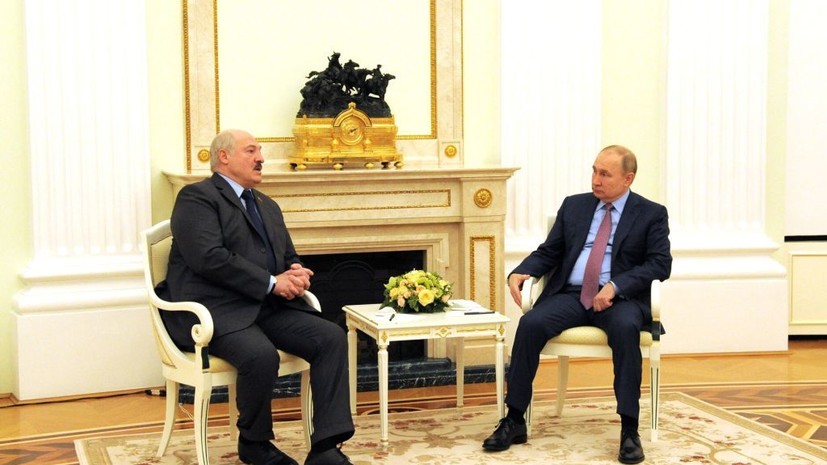 Лукашенко проинформировал Путина об итогах переговоров с руководством ЧВК «Вагнер»