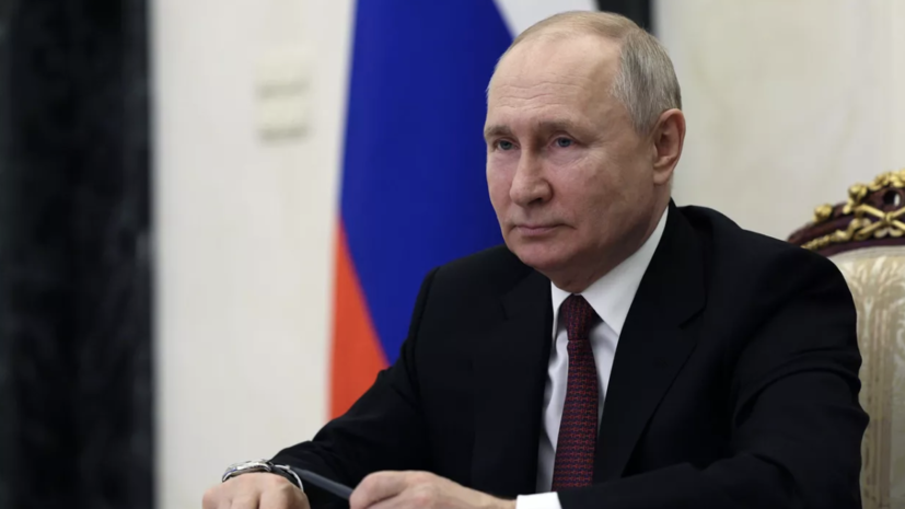 Путин поблагодарил россиян за сплочённость и патриотизм