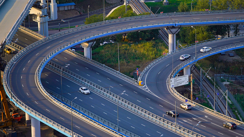 Собянин: за 12 лет в Москве построили более 1,2 тысячи км дорог