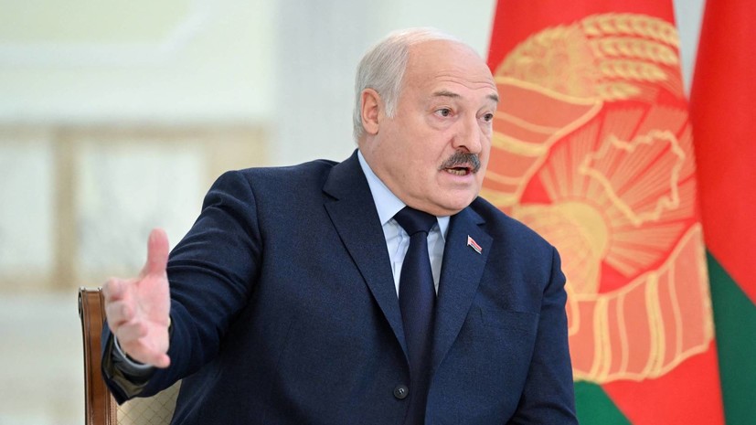 Лукашенко: Минск был готов направить силовиков на помощь Москве из-за попытки мятежа