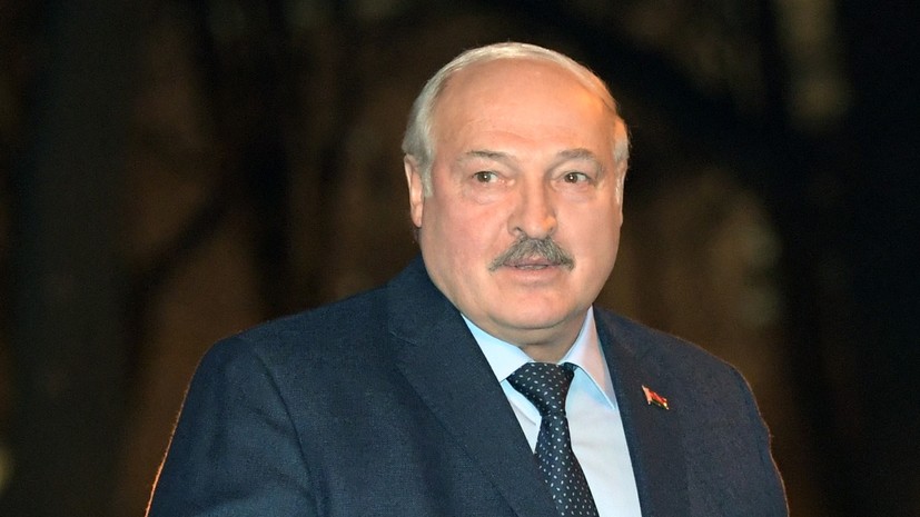 Лукашенко заявил, что будет с Путиным жёстко отстаивать «то, что положено по Конституции»