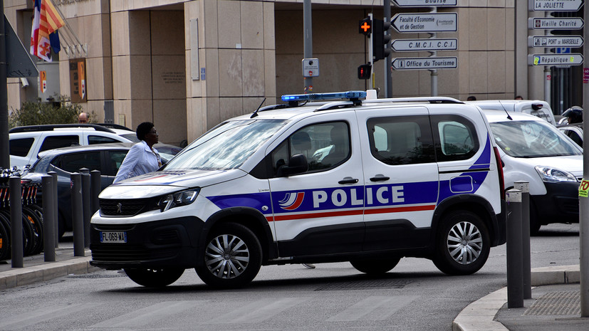 Во Франции 24 человека задержаны во время беспорядков из-за убийства полицейским подростка