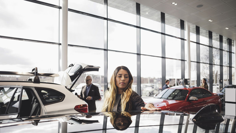 Автоэксперт Моржаретто высказался о предложении ввести наценку на отечественные автомобили 15%