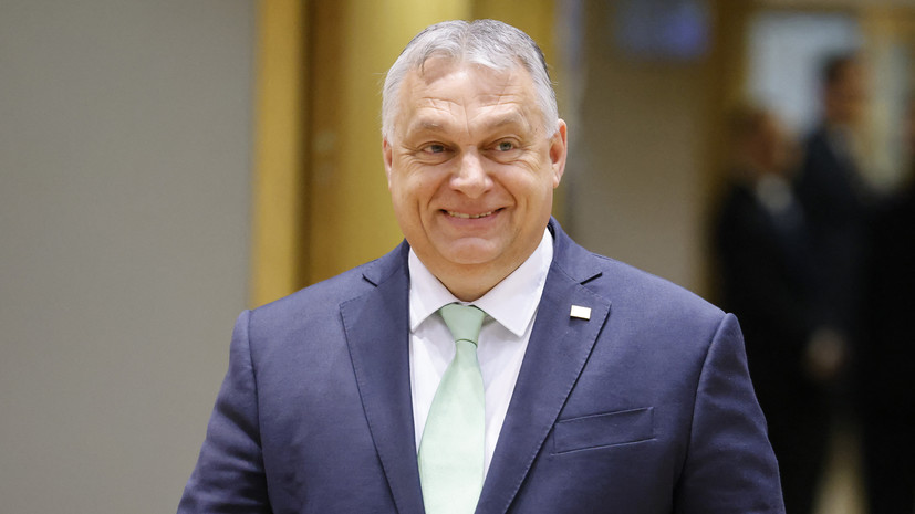 Орбан опубликовал мем с растерянным Траволтой из-за проблем с бюджетом ЕС