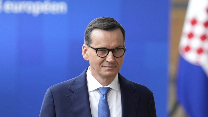 Премьер Польши заявил, что поднимет на саммите Евросовета вопрос гарантий НАТО для Украины