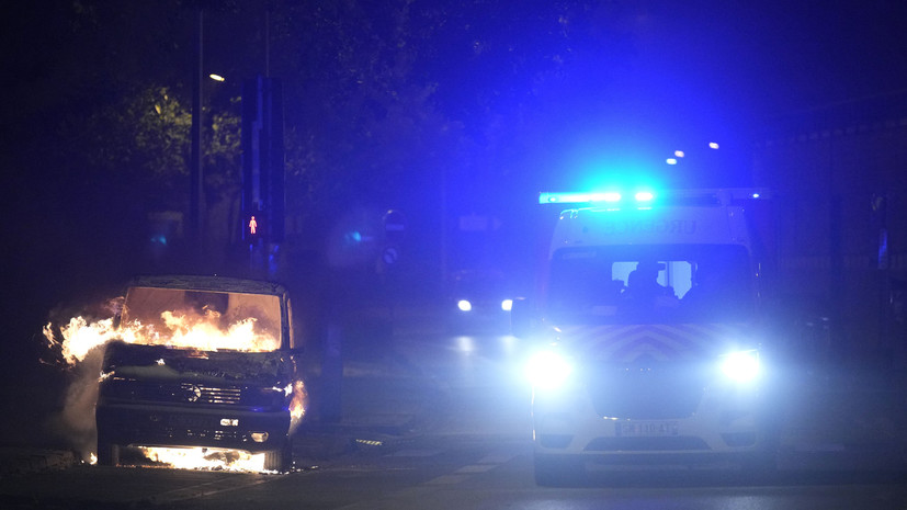 Более тысячи автомобилей подожжено во Франции в ходе беспорядков в ночь на 1 июля