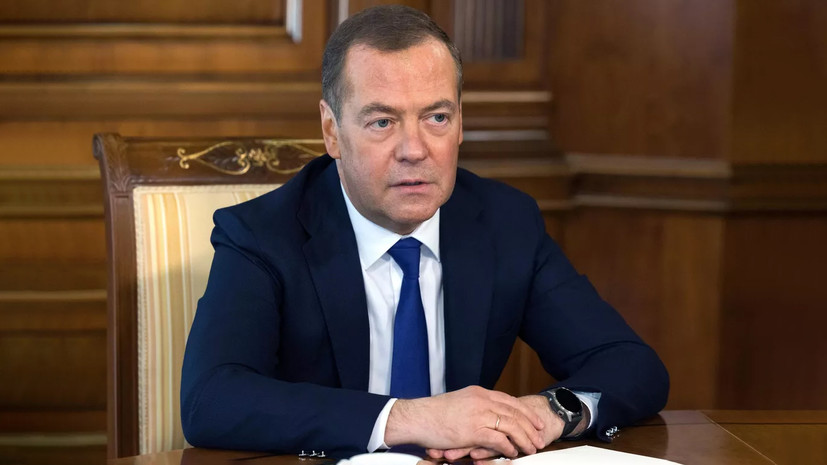 Медведев: Россия — не в изоляции, развивает контакты с Азией, Африкой, Латинской Америкой