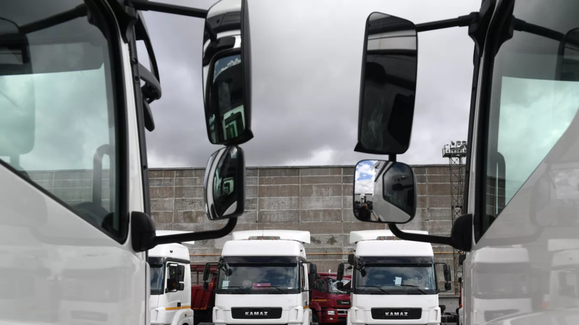 КамАЗ запустил ещё три беспилотных грузовика по трассе М-11