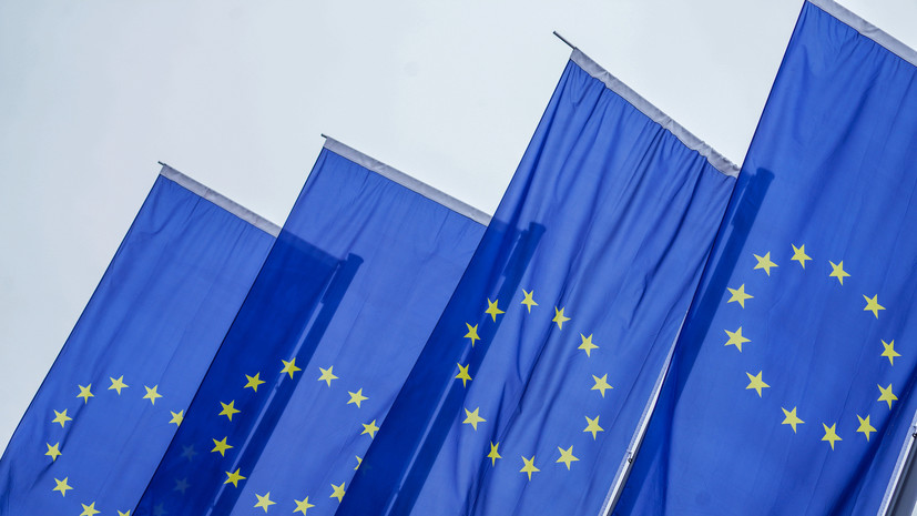 Еврокомиссар Рейндерс: в Евросоюзе заблокировано €207 млрд российских активов