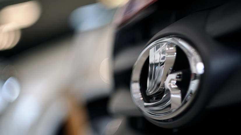 В июне продажи автомобилей Lada выросли на 272% по сравнению с 2022 годом