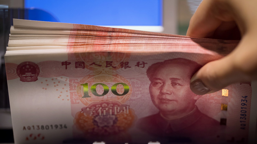 Курс юаня на Мосбирже поднялся до 12,5 рубля