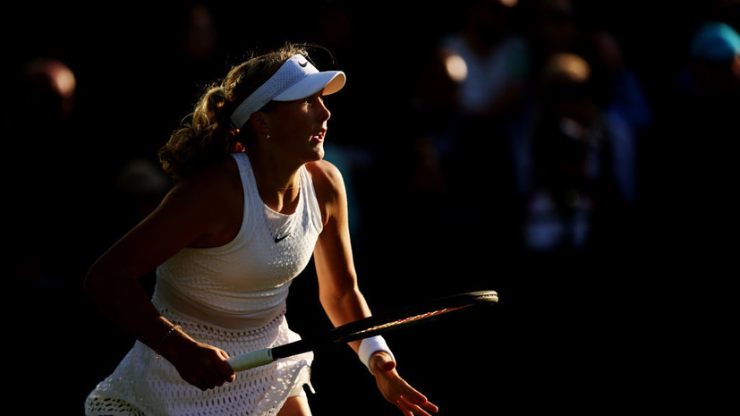 Андреева прошла в третий круг Уимблдона на отказе Крейчиковой