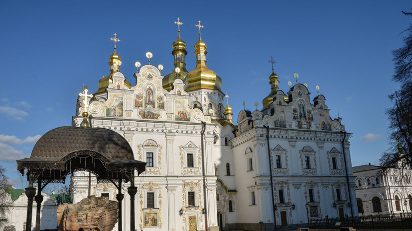 Успенский собор Киево Печерской Лавры внутри