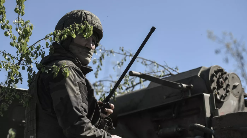 Шойгу: принимаются меры по защите личного состава ВС России от кассетных боеприпасов