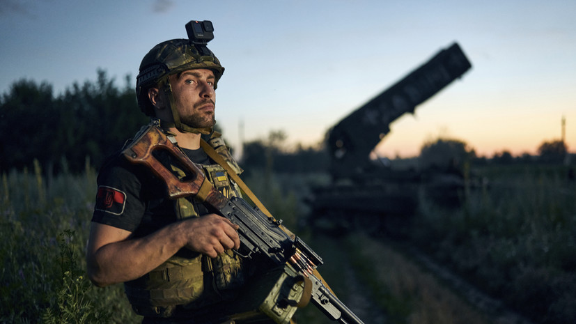 Военная хроника: поставка кассетных боеприпасов ВСУ говорит о возможности приостановки наступления