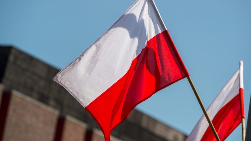 Россия закрывает консульское агентство Польши в Смоленске из-за действий Варшавы