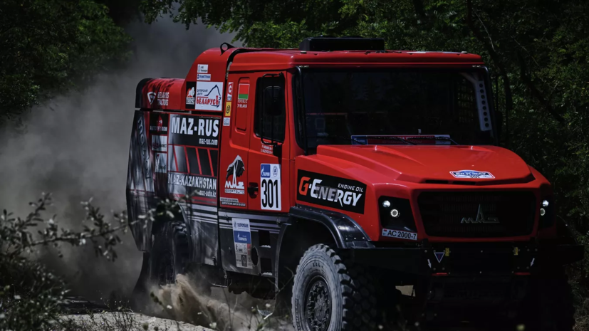 Белорус Вязович впервые стал победителем ралли «Шёлковый путь» в зачёте грузовиков