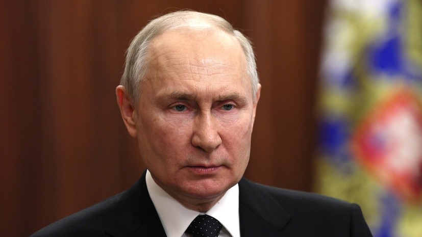 Путин назвал бессмысленной атаку на Крымский мост с военной точки зрения