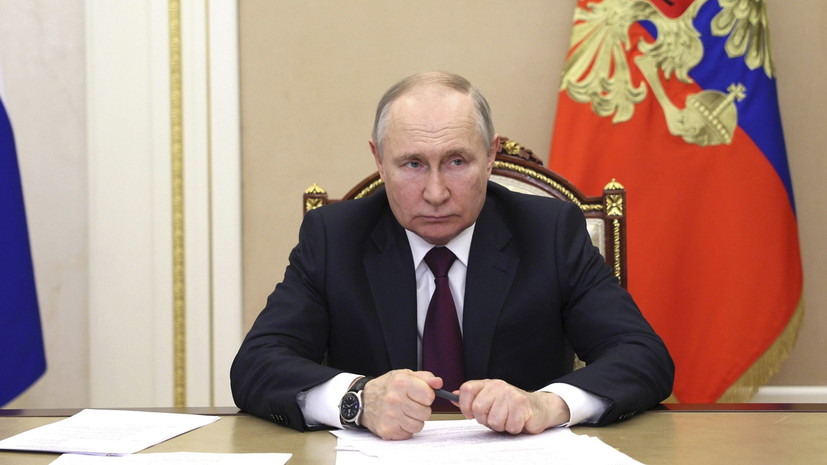 Путин назвал взрыв на Крымском мосту очередным терактом киевского режима