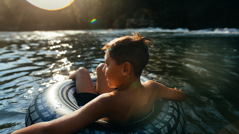 Врач Жемчугов назвал возможные причины массового отравления детей на базе отдыха «Парус»