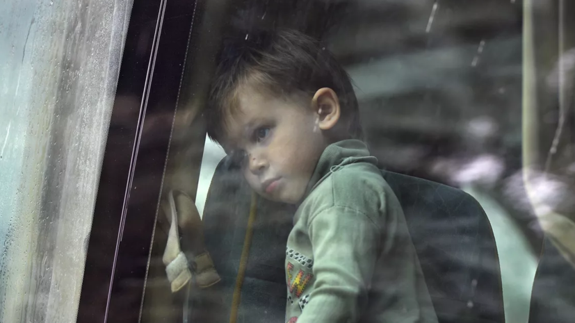 Белорусский паралимпиец помог детям из Донбасса отдохнуть в лагере для реабилитации